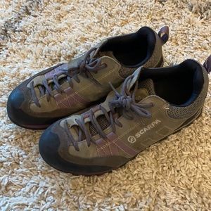 Scarpa Approach Shoes Women’s S 7.5